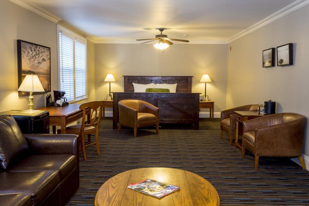 Sherwood 4*