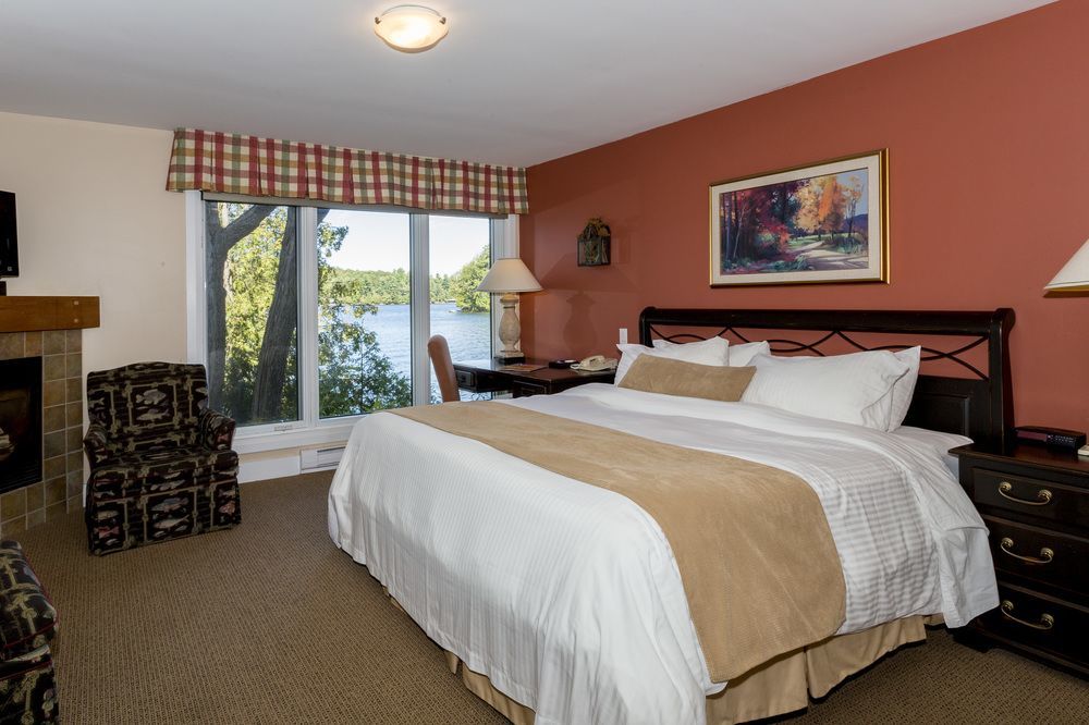 Hotel Sherwood Port Carling